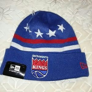 New era tight knit Sacramento Kings beanie